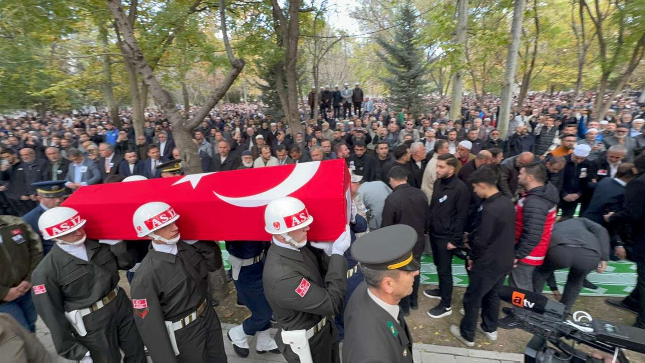 Konya’da şehit eşinden Ahmet Yasir Kuyucu’ya yürek yakan veda 5